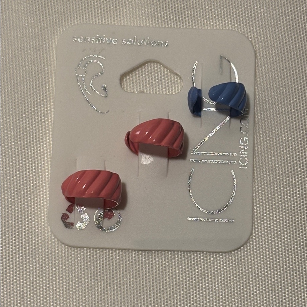 Icing Multicolor Ear Cuff Bundle - Picture 2 of 7
